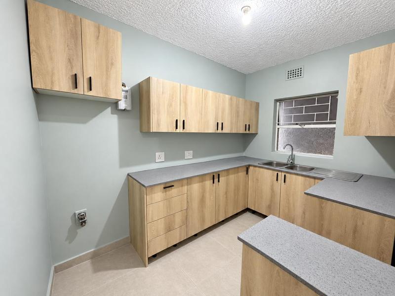 To Let 2 Bedroom Property for Rent in Wynberg Western Cape